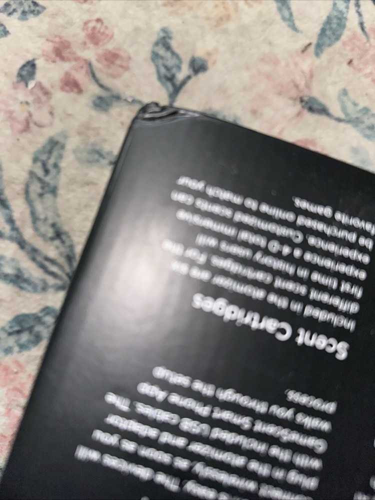 GameScent Console Atomizer , Adaptor With 6 Primary Scents