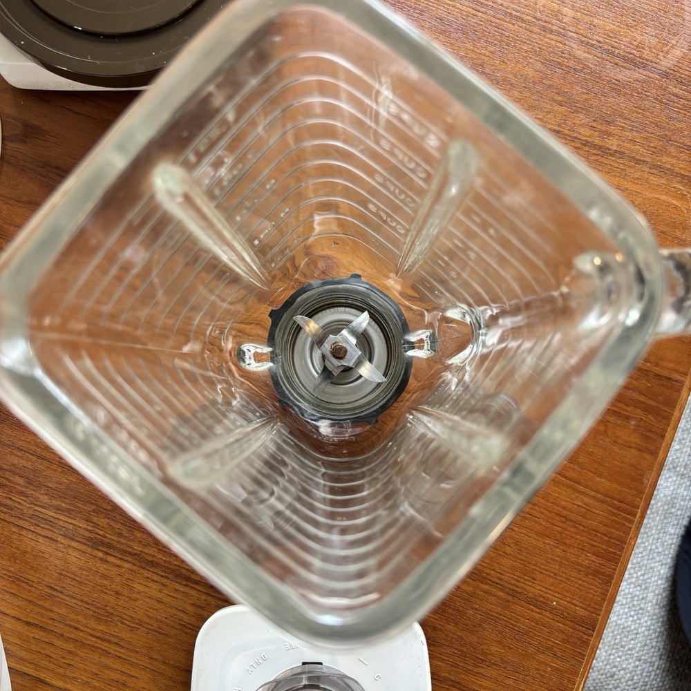 Vintage Oster 10-speed Regency Kitchen Center Blender, Mixer, Processor!
