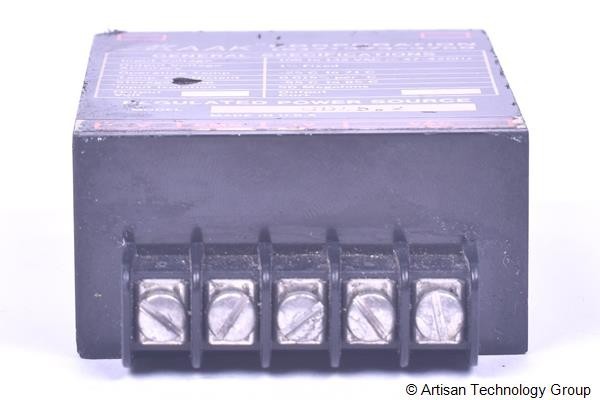 AAK CD15.2 Dual Regulated AC/DC Power Source