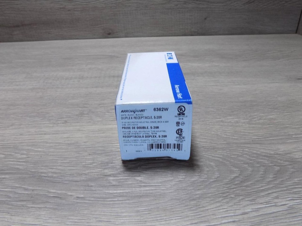Eaton 6362W Duplex Receptacle