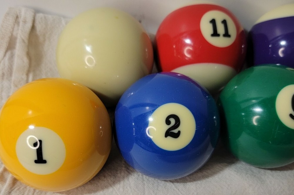 Assorted Pool Balls, Billiard balls
