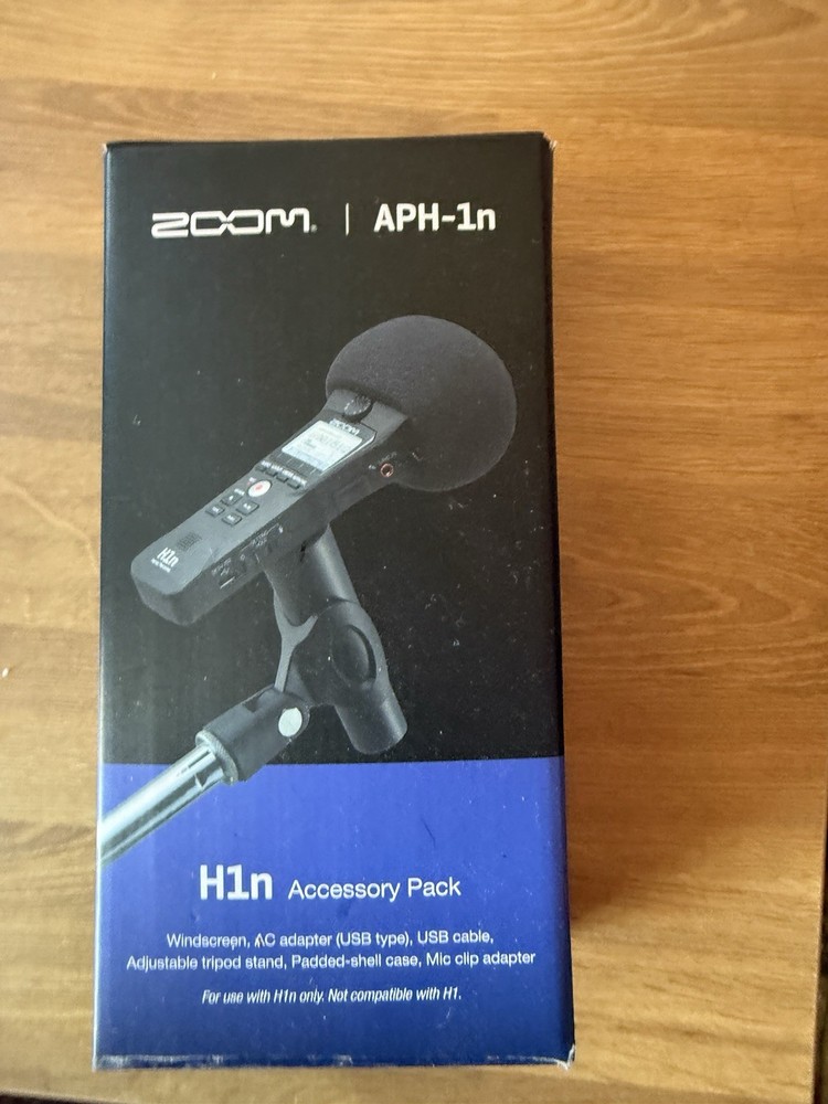 Zoom APH-1n with accessories Bundle