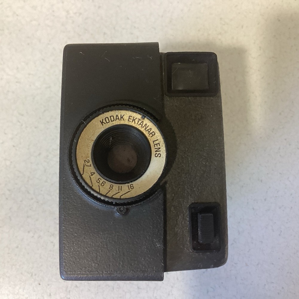 Kodak Vintage Instamatic M 12 Camera Untested
