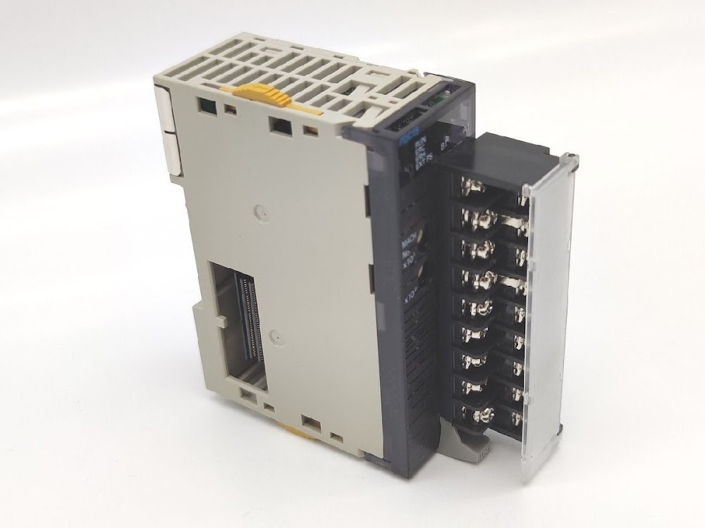 OMRON CJ1W-PDC15 PLC Power Supply Unit USED