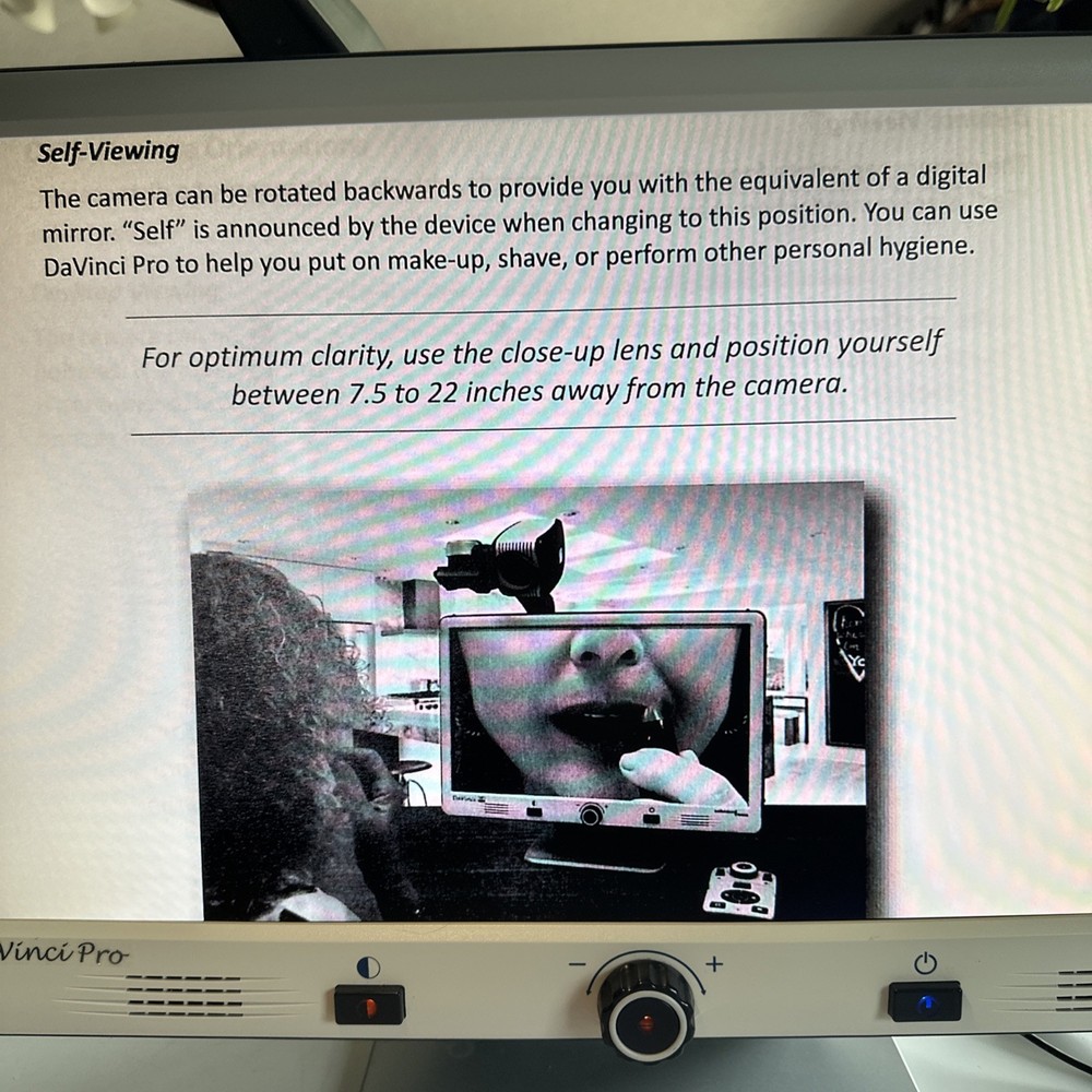 Enhanced Vision DAVINCI PRO HD OCR Desktop Magnifier Text to Speech DAVP1E24A