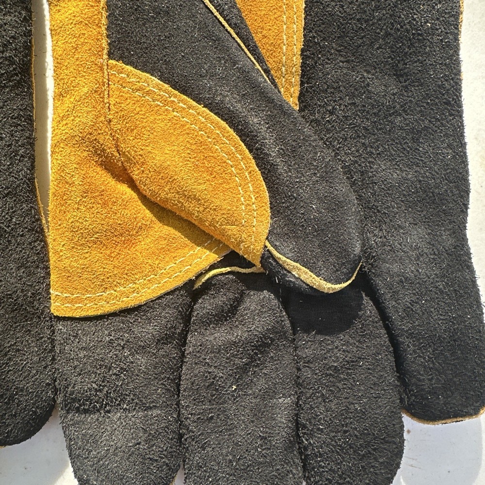 Caiman One Size Welding Gloves Model# 1449