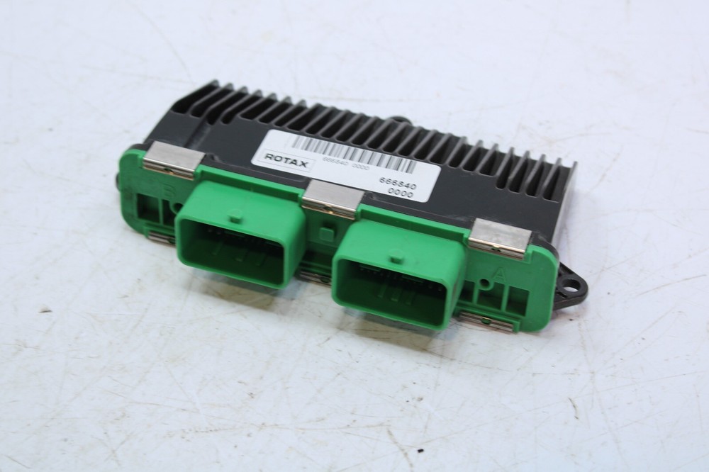 2015 CAN-AM SPYDER RT OEM TRANSMISSION MODULE 420666840