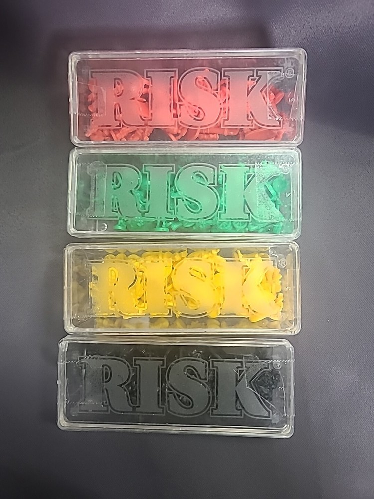 4 RISK BOARD GAME REPLACEMENT ARMIES IN CLEAR RISK CASES