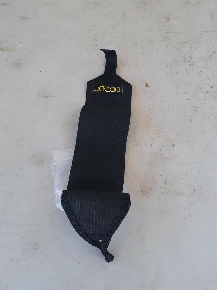 New Decade WRIST WRAP with Thumbloop 3 “ width Universal size Black 41660BL