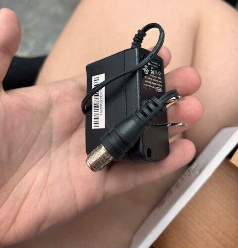 WINEGARD - HDA-100 - 15 dB Gain Distribution Amplifier