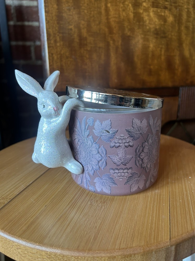 Bath & Body Works Hanging Easter Bunny Candle Topper
