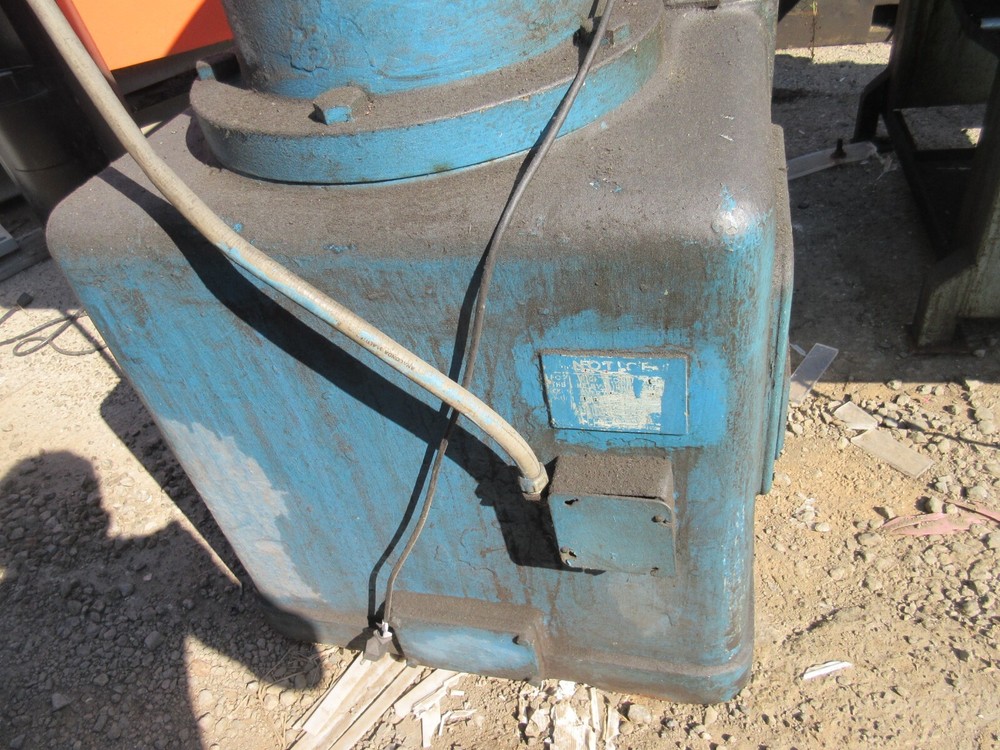 CASER RADIAL ARM DRILL_FIRST COME FIRST SERVED!