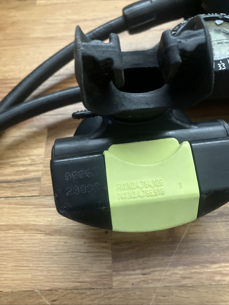 Scubapro MK20/G250 Regulator Set - Untested / For Service - Aladin Pro Console