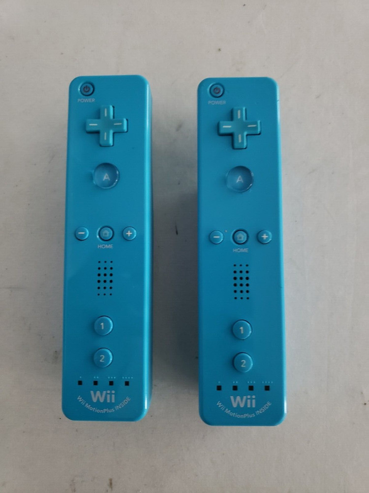 Nintendo Wii Blue Remote Controller with MotionPlus Inside (RVL-036) NO STRAPS