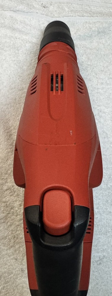 HILTI Concrete Demolition Hammer (TE 500)