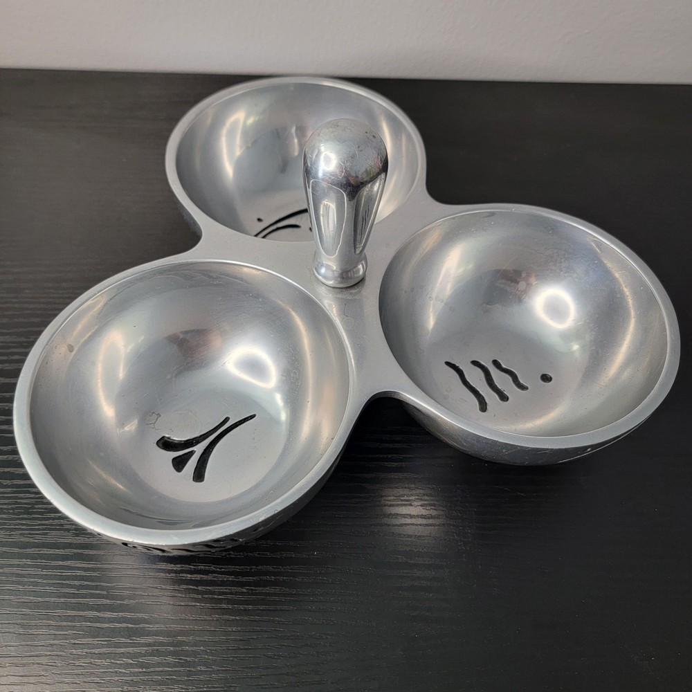 Lenox Pewter Three Bowl Server Condiments Dips Garnishes Bowls Attached Handle