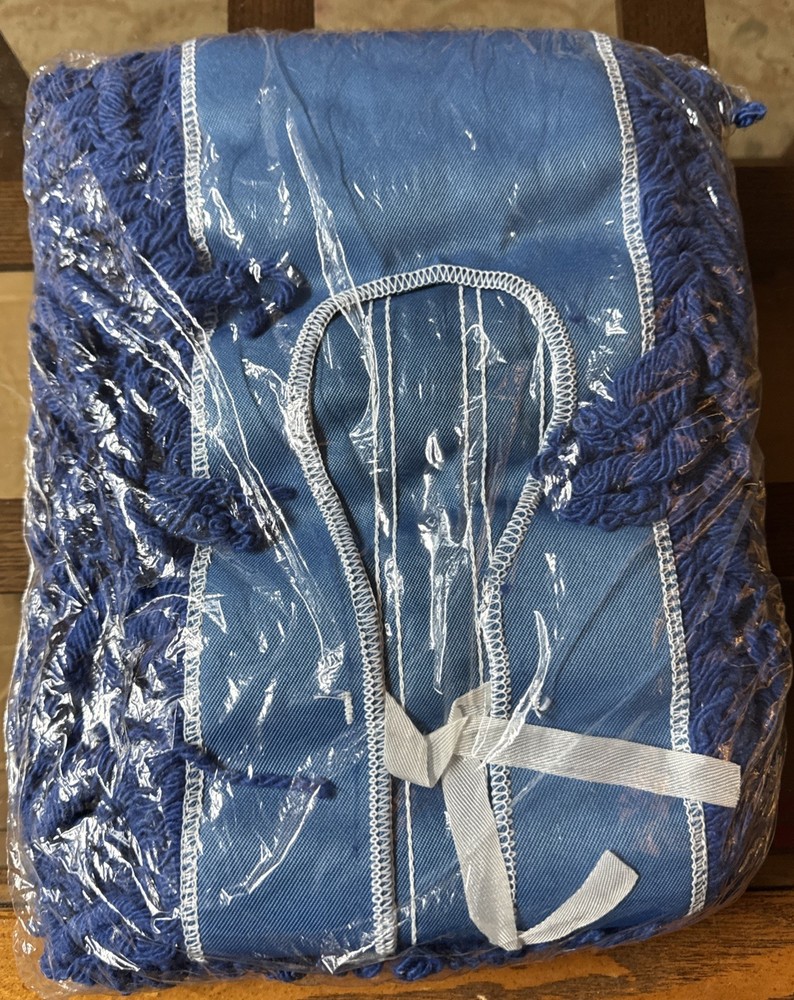 Pro Link 5"x 36" Blue Infinity Twist D2536 Standard Launderable Dust Mop
