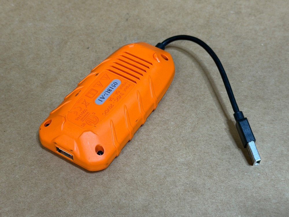 KLEIN TOOLS [ET910] 3V-20V DC 0.05A-3A USB-A TYPE A - DIGITAL METER & TESTER