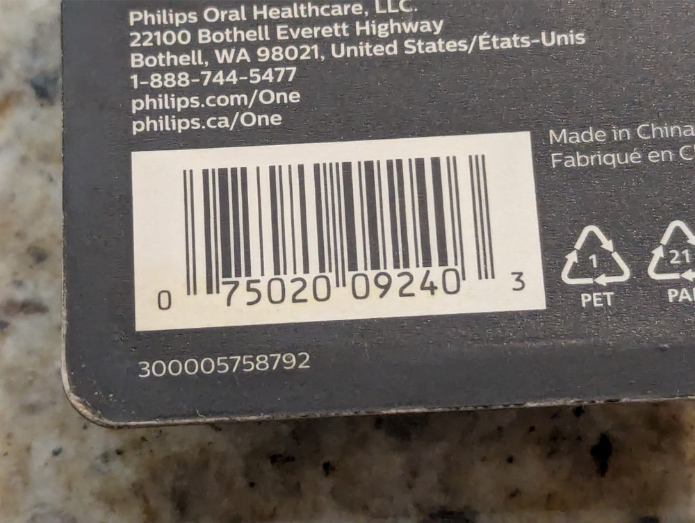 Philips One by Sonicare Replacement Toothbrush Head BH1022/06 Black 2-Pack