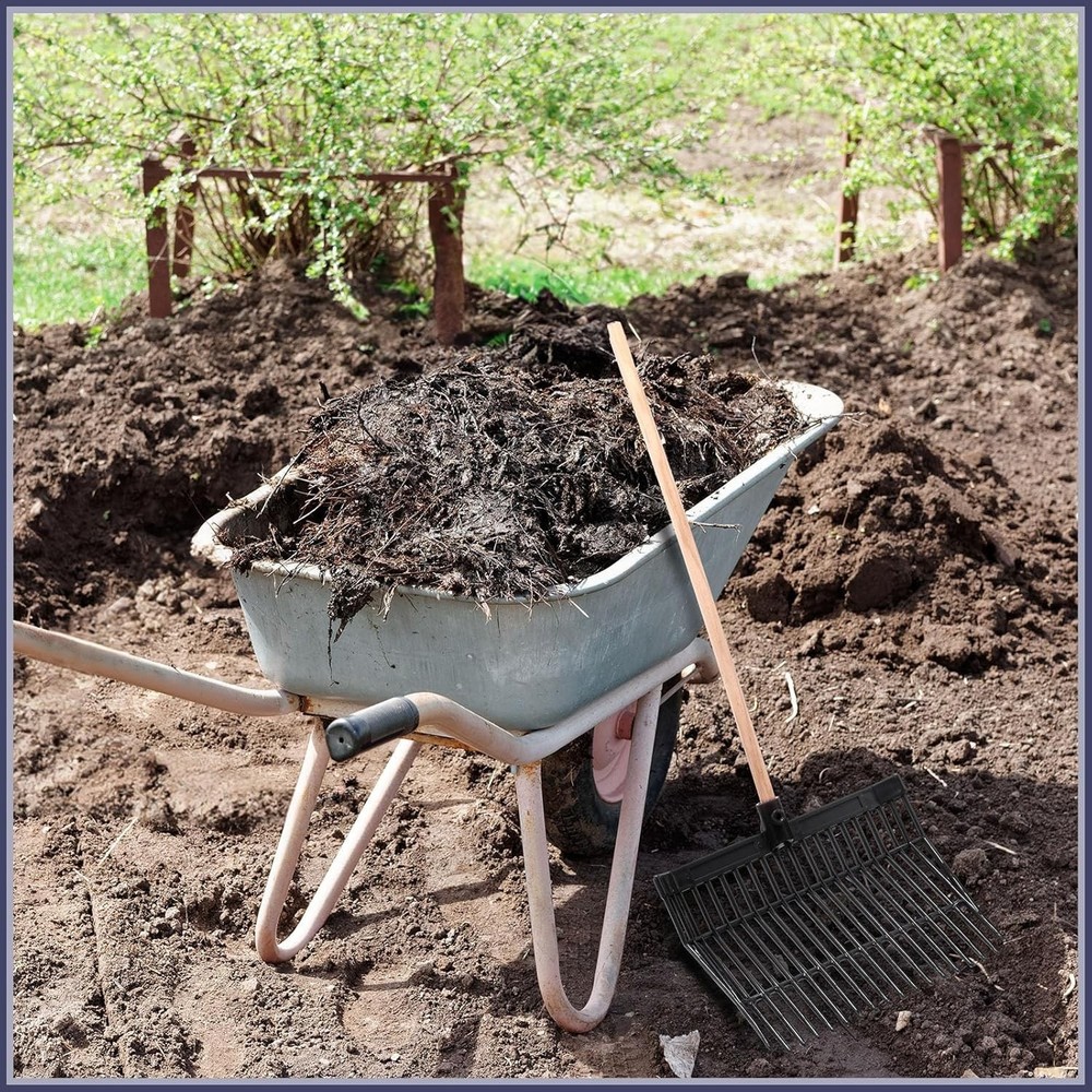 Efficient Slanted Pitchfork Replacement Heads - Quick Cleanup for Farmers