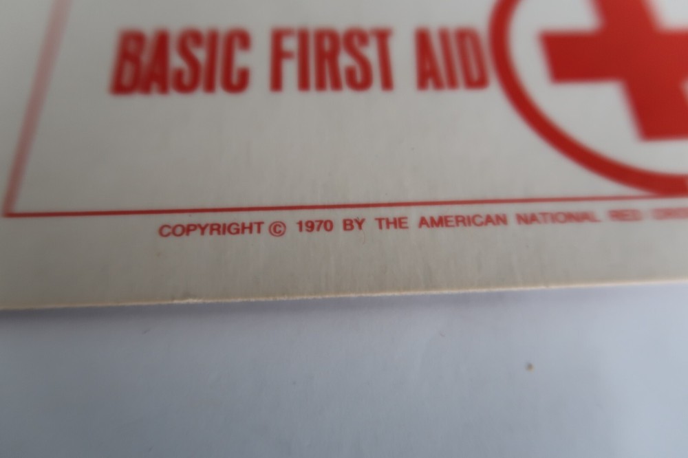 Vtg American National Red Cross Basic First Aid Drawing 2 Side Ephemera 1970 18
