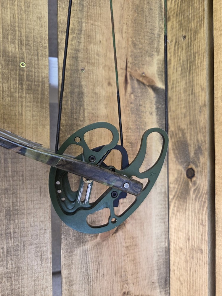 Fred Bear Element Compound Bow Right Hand