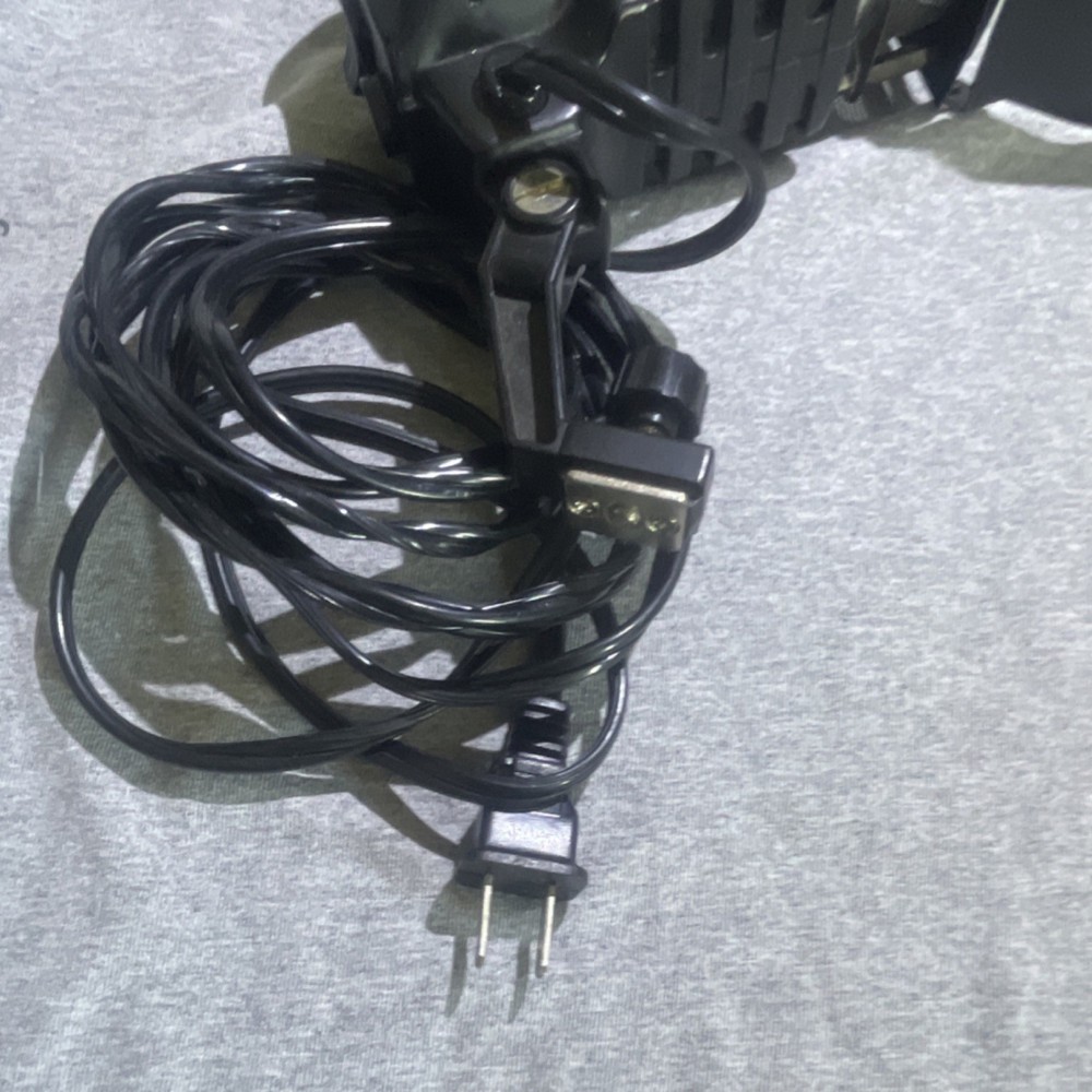 SAKAR Continuous Lighting Adjustable Barn Doors Black AC 110V-120V Studio Light