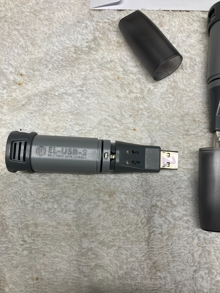 Lascar EL-USB-2 Temperature and Humidity Data Logger used in box with software