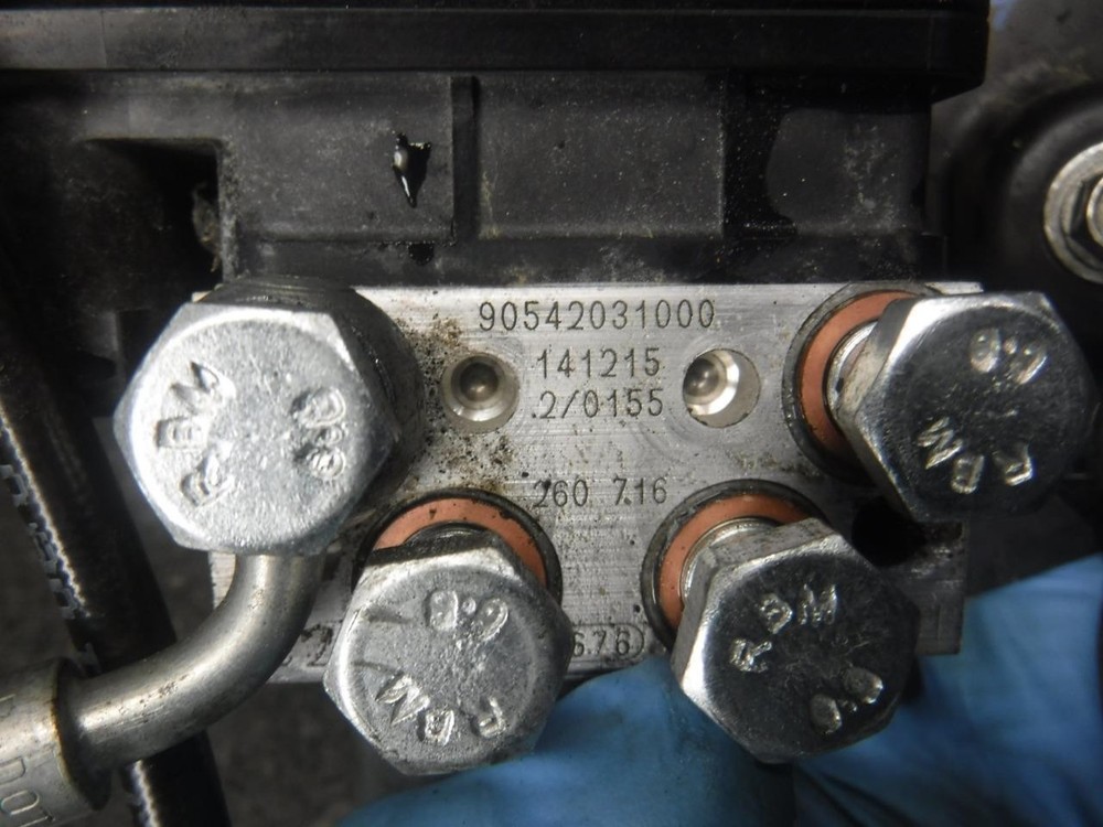 15 KTM Duke 390 ABS Pump Module 709