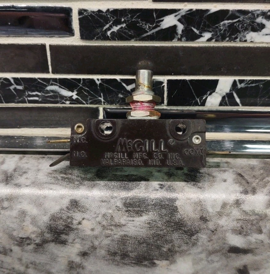 McGill, 2609-1150, Manual Reset Switch