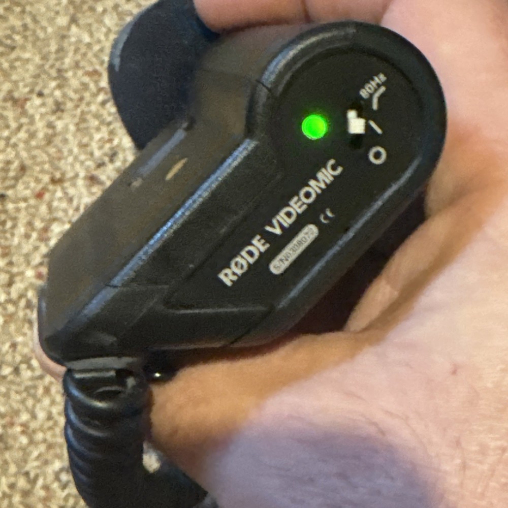 RODE VideoMic - Camera Mounted Shotgun Microphone See Pix