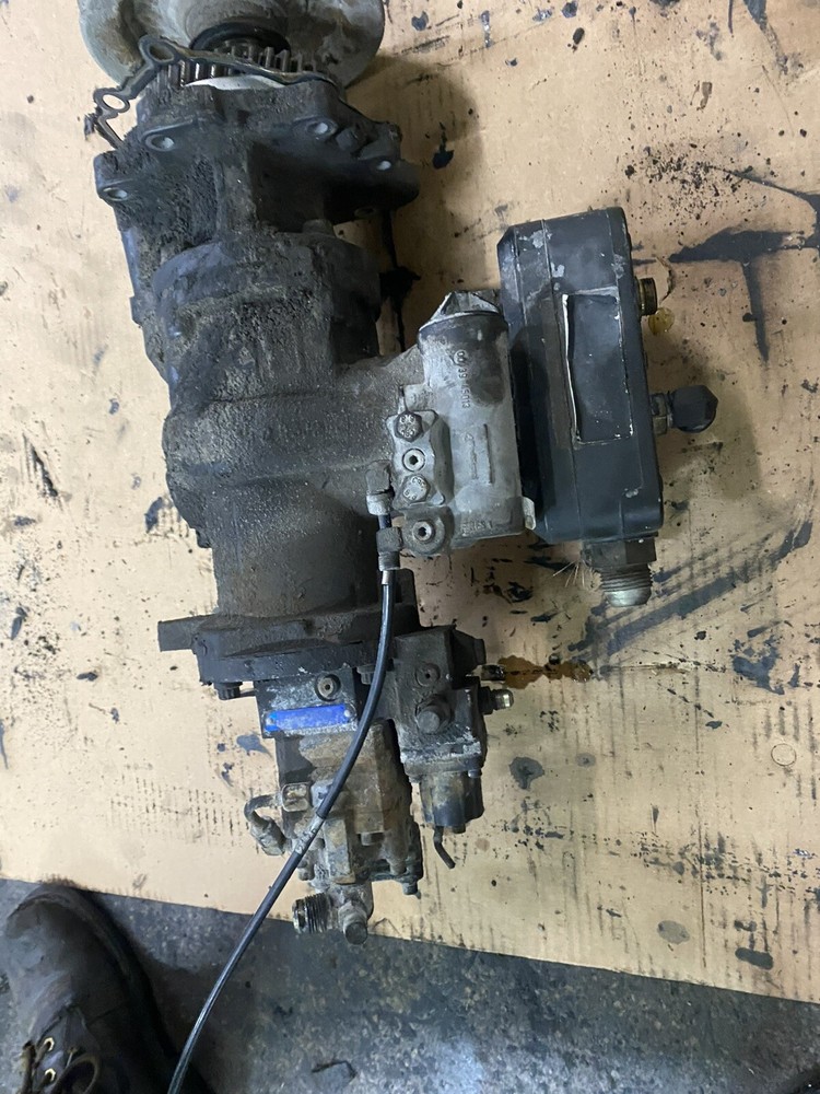 ISM Cummins Air Compressor & Fuel Pump ML1N23-24