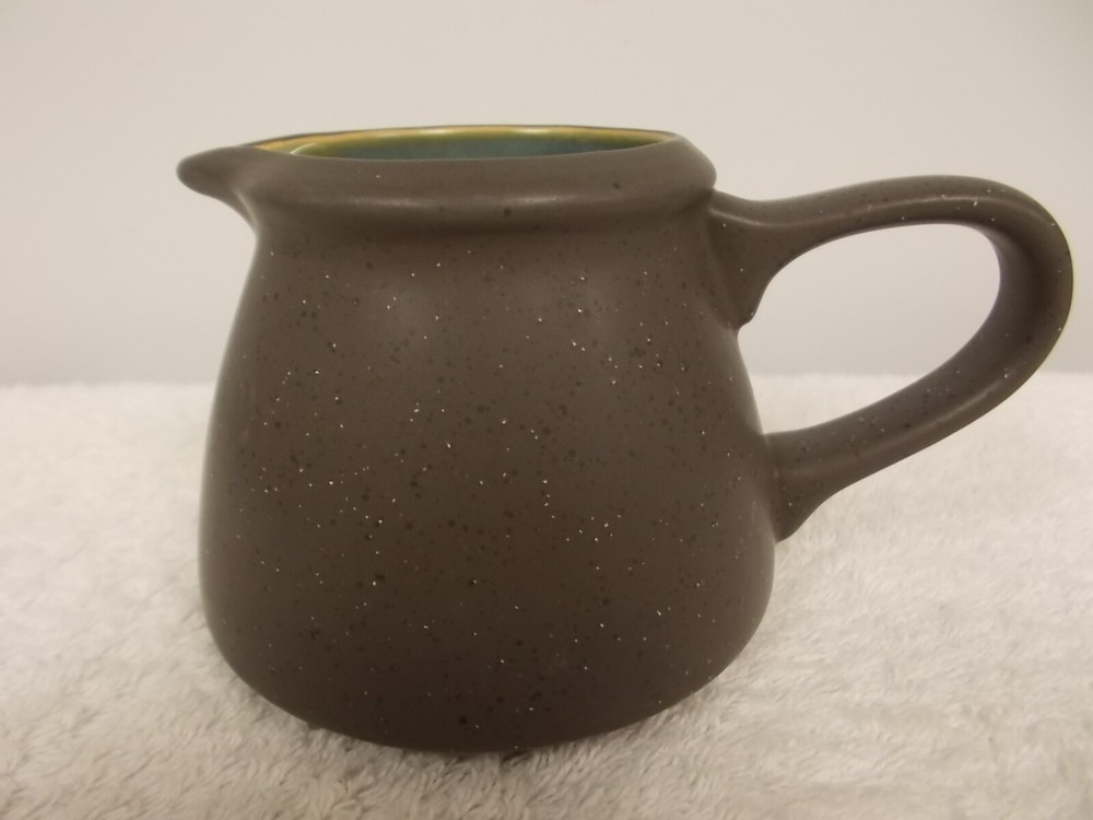 Oneida Kitchen Stonybrook Stoneware Spruce Speckled Creamer Small Pitcher