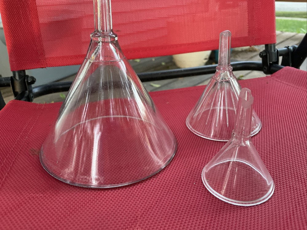 mooney airvent glass funnels