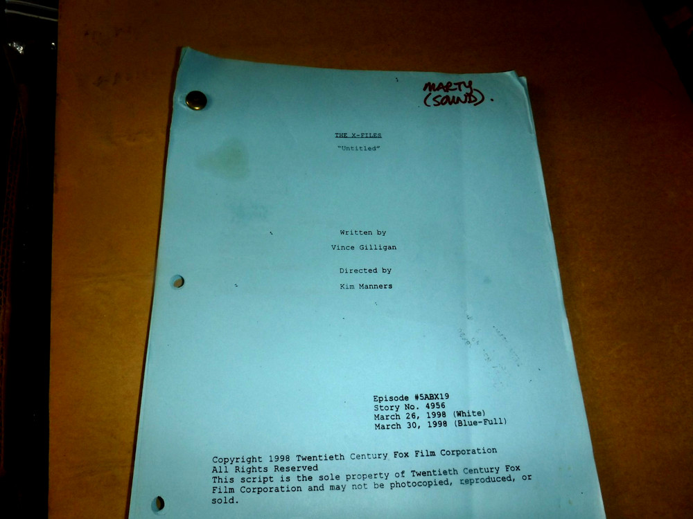 X FILES TV SERIES  ORIGINAL  BLUE DRAFT SCRIPT  UNTITLED  episode March 30 1998