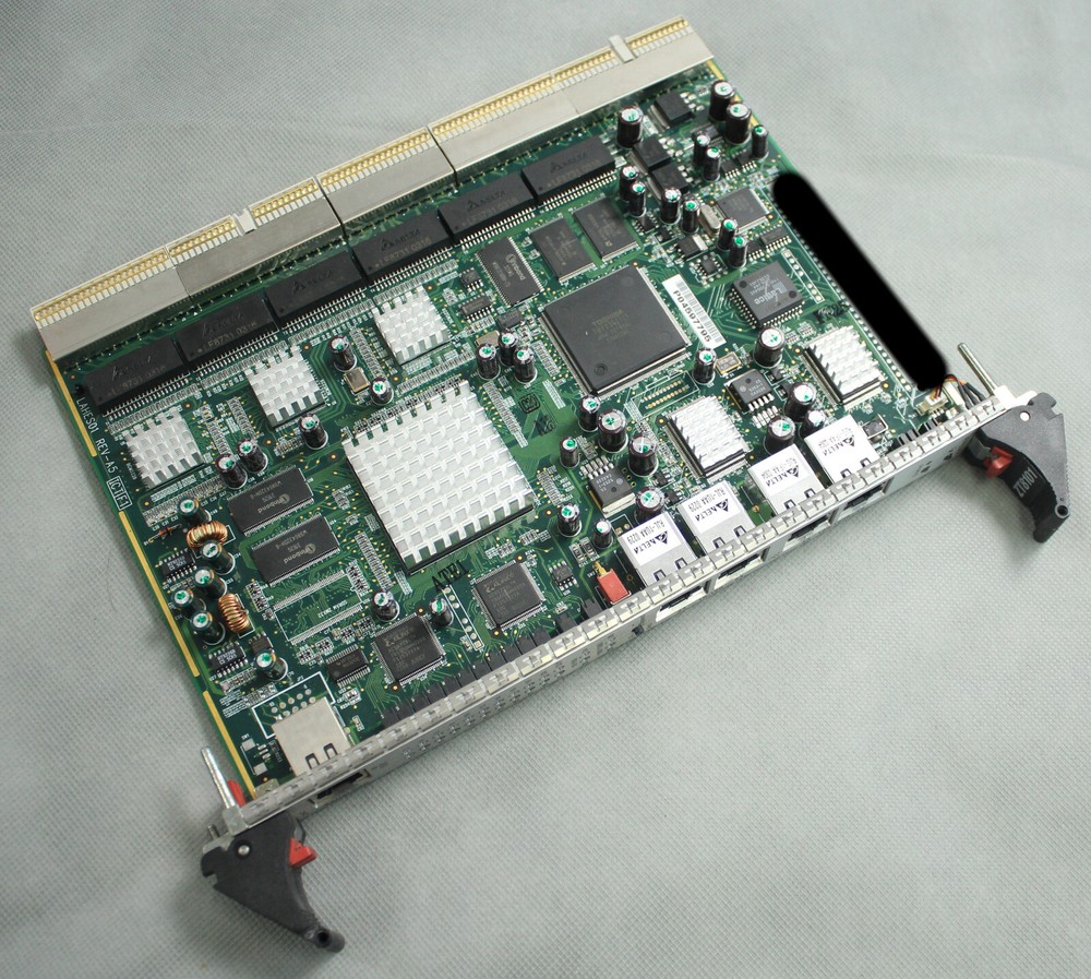 Intel ZT8101 NetStructure Ethernet Switch Board cPCI A75837-003