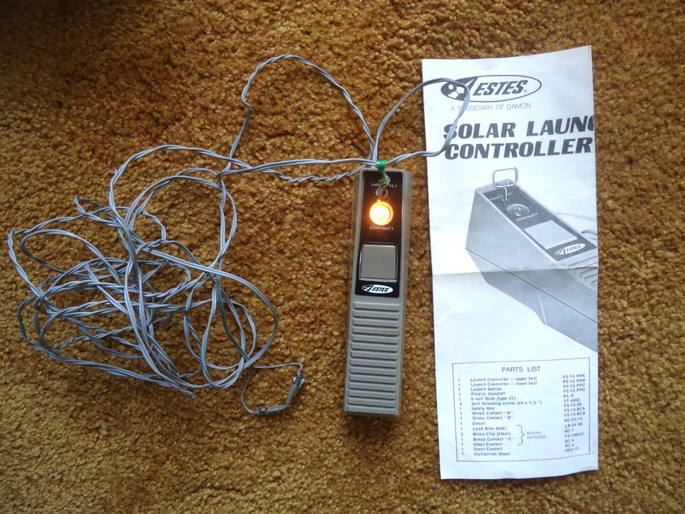 Original 70's Estes Rocket Launcher Solar Launch Controller W Manual & Key
