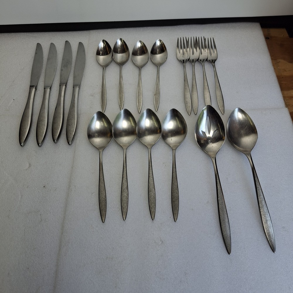 Tradition Stainless USA flatware 18 pieces