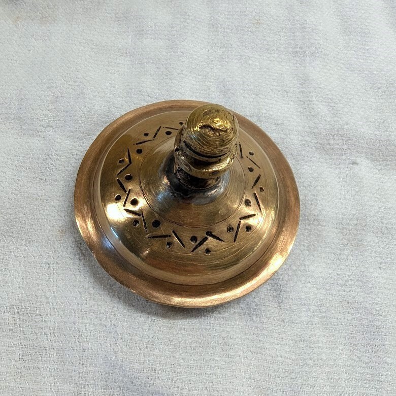Antique Solid Brass Handmade Teapot Kettle Hammered Moroccan Riveted Deco READ