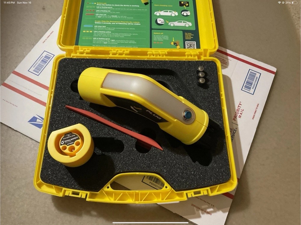 electric car adapter Read