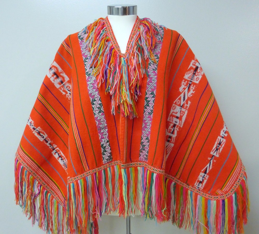 Peruvian Andean Original Paqos Poncho