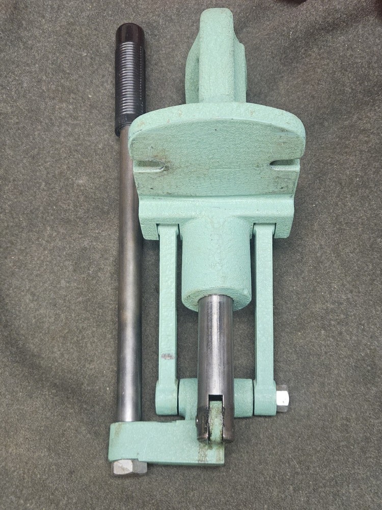 RCBS Rock Chucker OG Single Stage Reloading Press Reloader Hornady Lyman