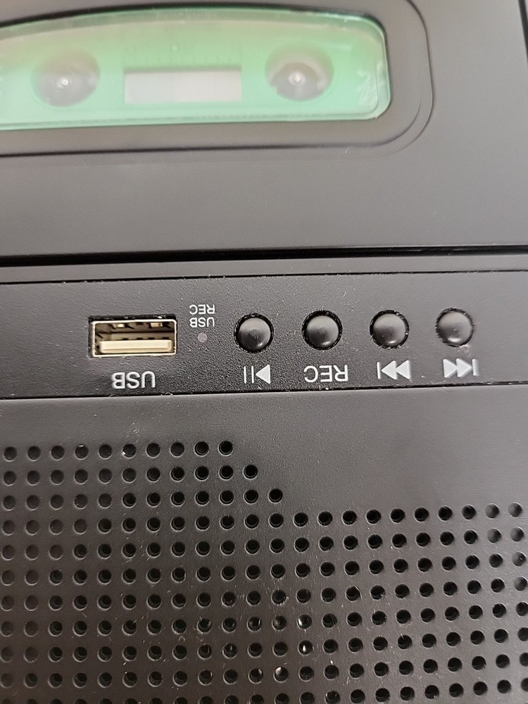built in microphone and speaker cassette recorder with USB player