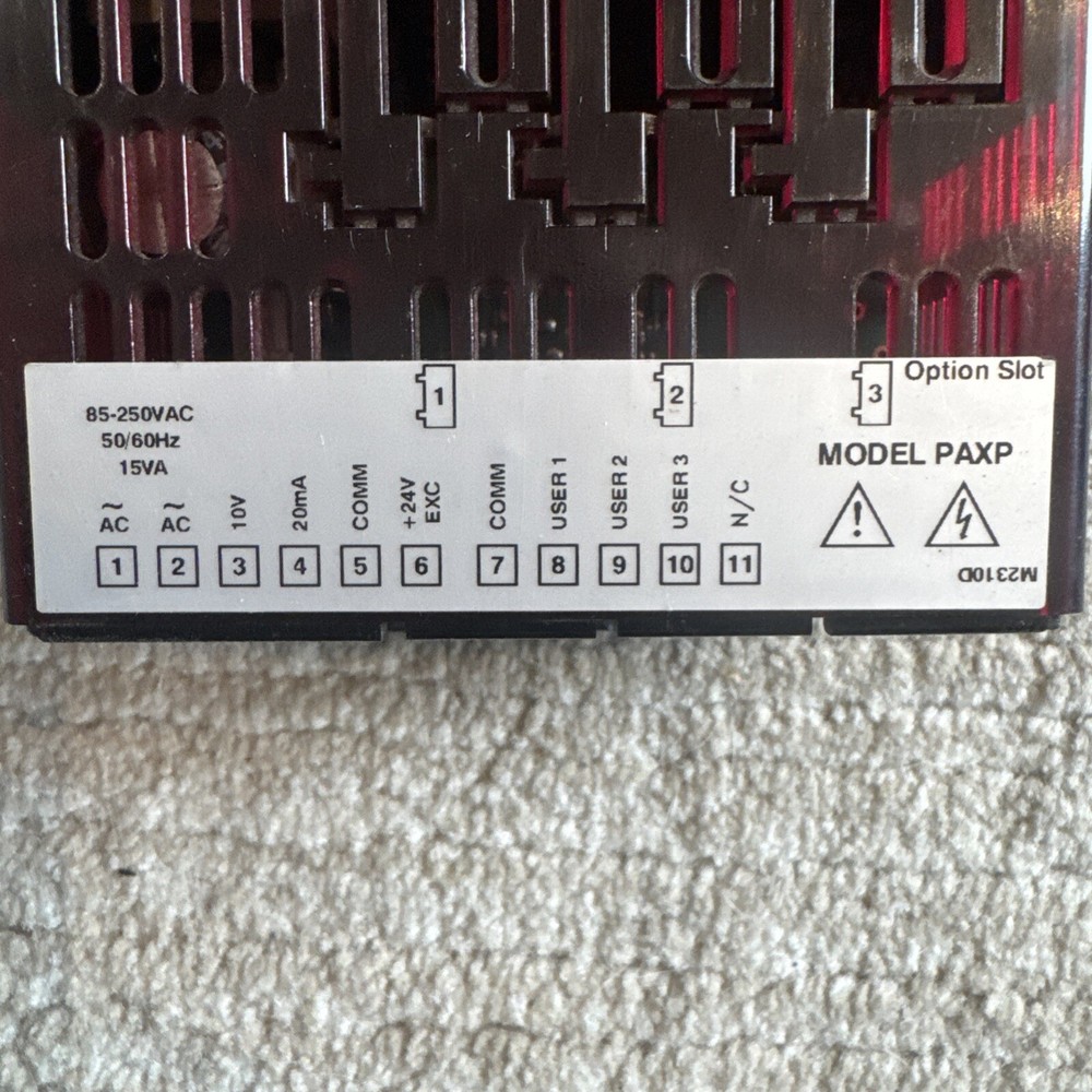 RED LION CONTROLS PAXP0000 PROCESS INPUT METER 5 DIGIT-RED