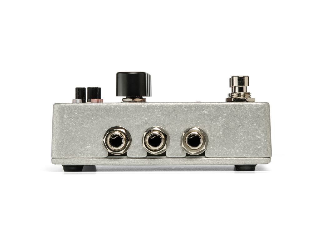 Electro-Harmonix Attack Delay Tape Reverse Simulator pedal