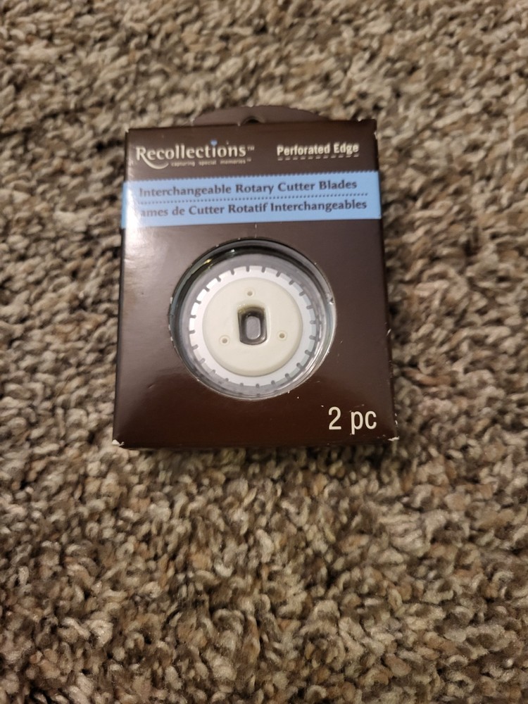 Recollections Interchangeable Rotary Cutter Blades 2pc Perforated Edge