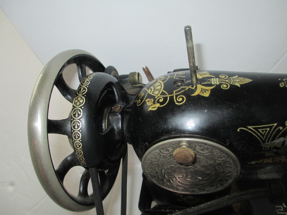 Smooth Working 1930 Singer Sphinx Sewing Machine Ser# AD038464