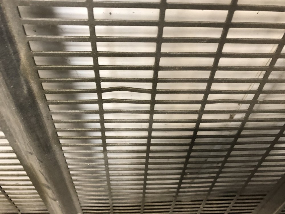 1987-2008 Peterbilt 379 Grille - Used