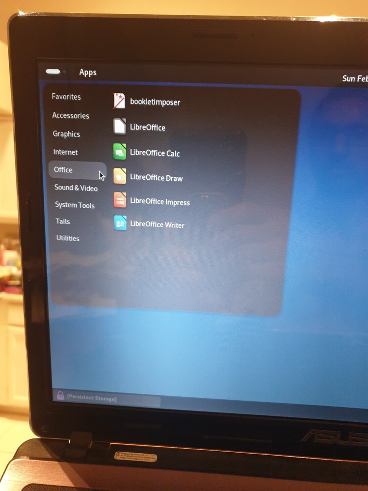 Linux Tails 7.4.1, 64-bit, Bootable Live USB Flash Drive - Leave No Trace