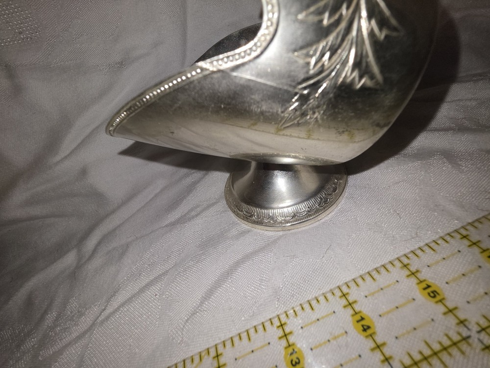 Sugar Skuttle With Scoop Tarnish Resistant-Has Scuff Marks 7"